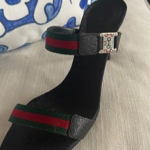 Gucci sandals